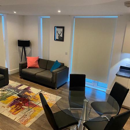 High View Two Bedroom Apartment In Woolwich London Eksteriør billede