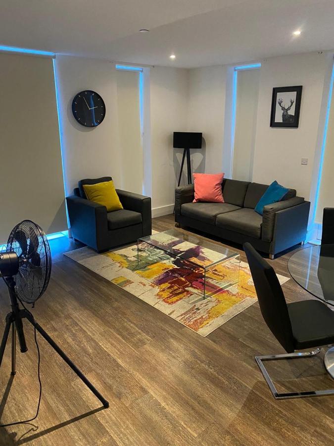 High View Two Bedroom Apartment In Woolwich London Eksteriør billede