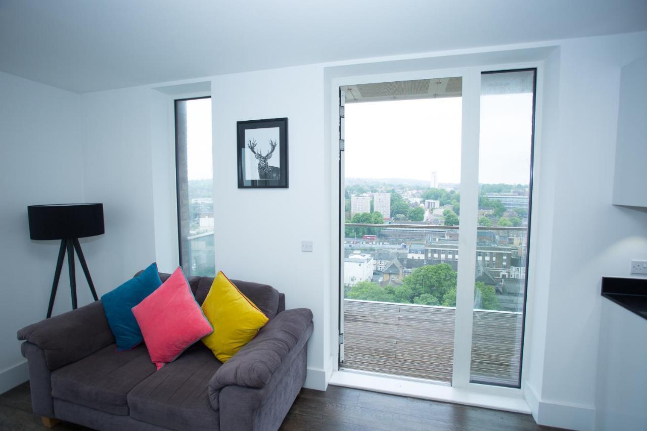 High View Two Bedroom Apartment In Woolwich London Eksteriør billede