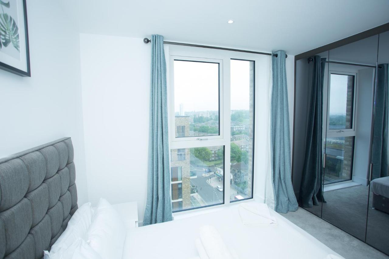 High View Two Bedroom Apartment In Woolwich London Eksteriør billede