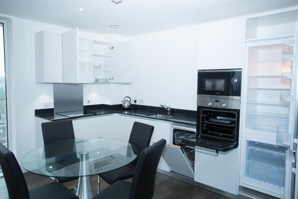 High View Two Bedroom Apartment In Woolwich London Eksteriør billede